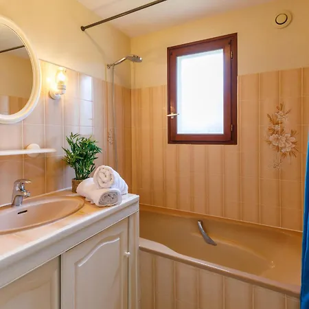 Le Predaire By Interhome Semesterbostad